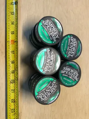15 cans smoky man wintergreen long cut exp: 01/01/2027