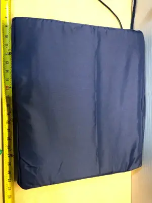 4 navy chair cushions (zipper messed up)