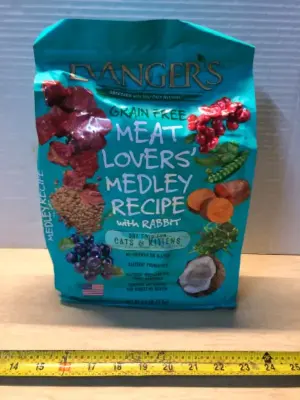 4.4lb grain free cat and kitten food exp:1/15/27