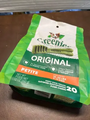greenies dental treats exp 03/29