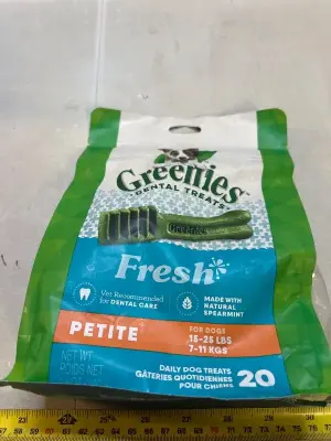 greenies’s petite dental treat 12/25 BB