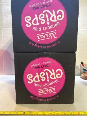 2 crunchy rice crisps