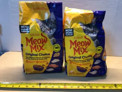 2 bags 3.15lb meow mix cat food exp:5/17/27
