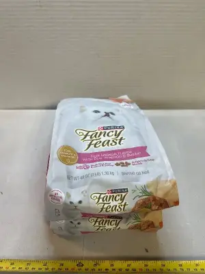 2 48 oz fancy feast kibble bags 2028