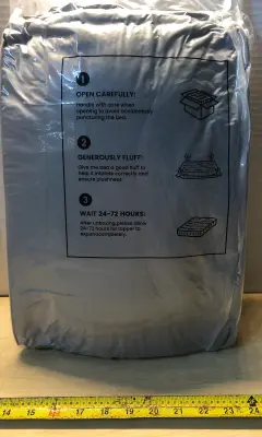 Box says king size cooling blanket unknown