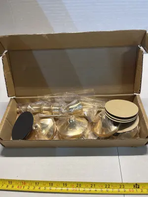 candle stands ?