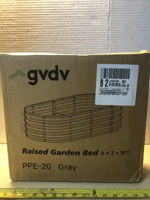 Raised garden bed