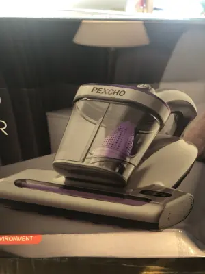 Handheld bed vacuum works
