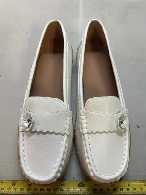 womens 11 loafers