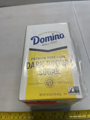 2ct 16oz domino dark brown sugar