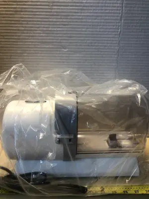 Pet grooming vacuum kit works