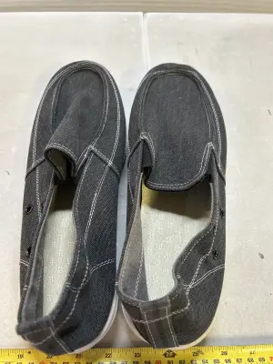 11.5 mens slip on shoes