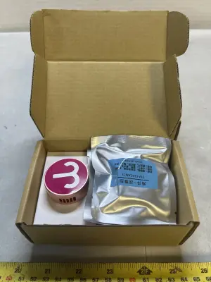 two count metal magnetic car scent diffusers