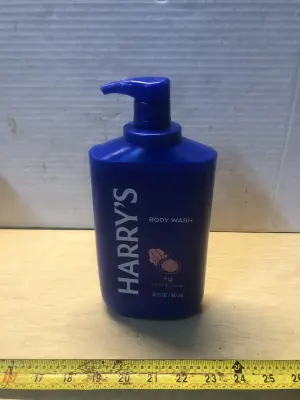 30oz Harry’s body wash