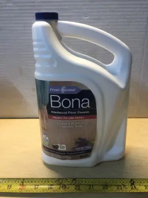 128oz Bona hardwood floor cleaner
