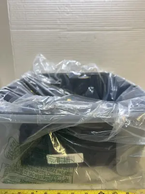 cat litter box with lid and scoop