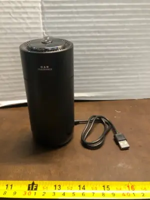 Smart scent diffuser for car