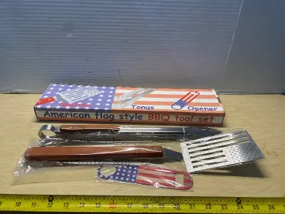 Decorative American flag BBQ tool set (2)