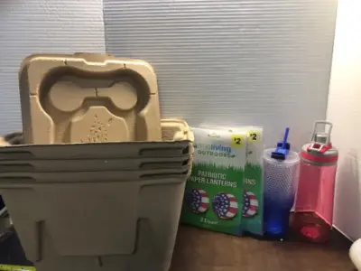 4ct compost container, 2 ct outdoor decor , 2ct cups