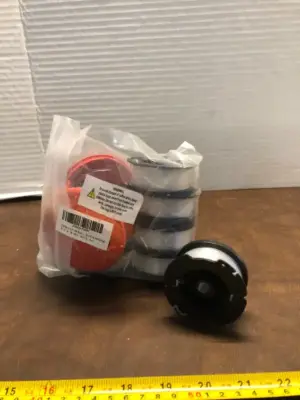 Replacement spools for black and decker
