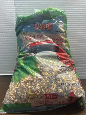 10 lb bag of wild bird food