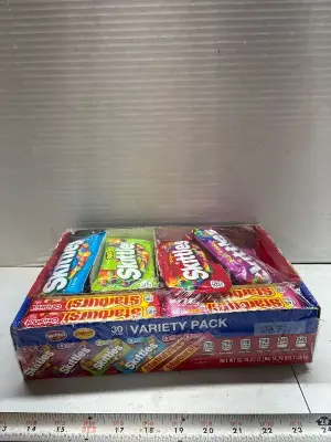 Variety pack candy(missing a few) exp:10/26