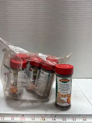6pk holistic natural feline treats exp:07/26
