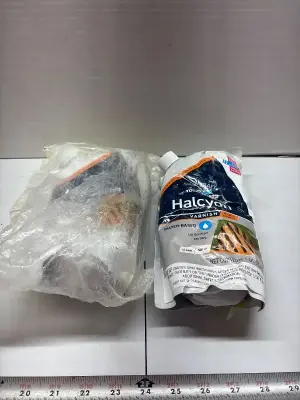 (2) Halcyon varnish 1qt
