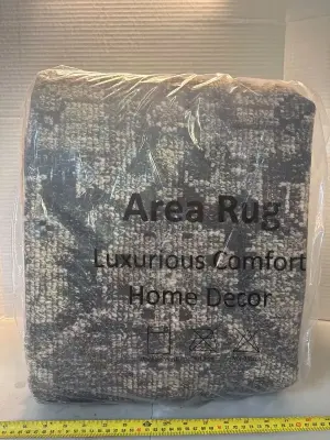 Area rug unknown size