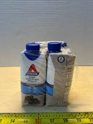 Dark chocolate protein shakes (4ct)(exp:06/28/26)