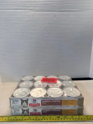 Cat food 24x2.9 oz 8-27 savory chicken