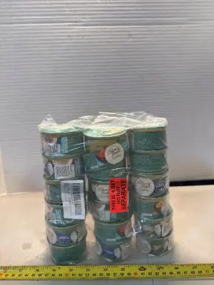 Fancy feast Cat food 8-1-27