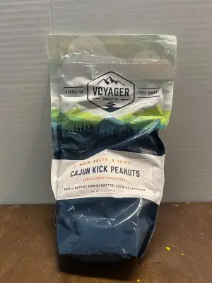 16 oz of cajun peanuts