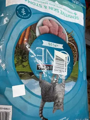 16lb Purina one sensitive skin and skin 16lb