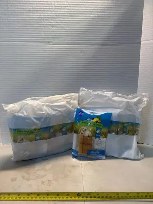 2 bags of 3.3 oz Himlayan dog chews