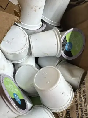 100ct decaf breakfast blend kcups exp:01/26