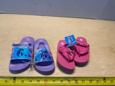 Girls toddler flip flops (5/6)(7/8)