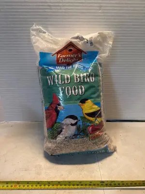 Wild bird food 10 lbs 9-11-27