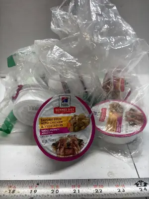 (10) Scince Diet Small dog wet food exp:11/26