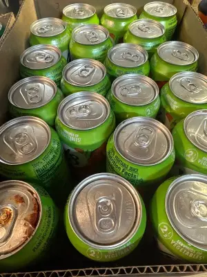 V8 Spicy hot vegetable juice apr-18-27