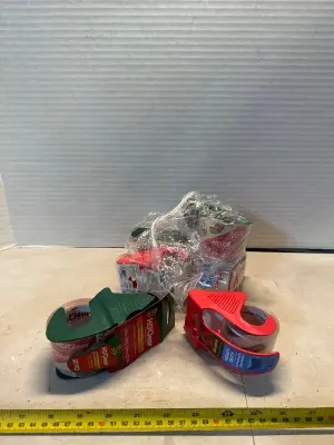 Duck tape & scotch tape