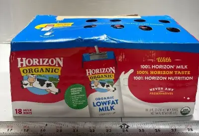 18pk Organic milk boxes exp:03/26
