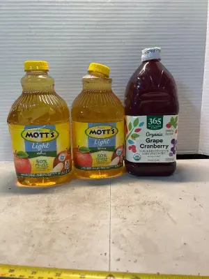 2ct 64 fl oz motts light apple juice , 64 fl oz organic grape cranberry juice