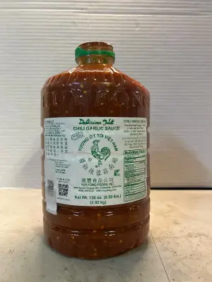 8.5 lbs of garlic chilli sauce