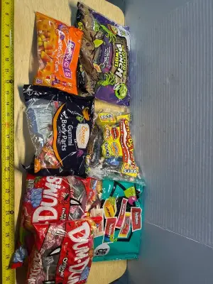 Lot of candy (Indate)