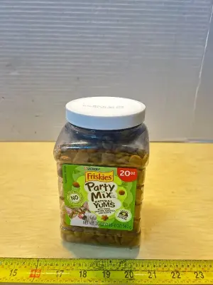 Friskies catnip cat treats (exp:12/2026)