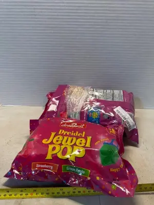 Dreidel jewel pops 1-3-27