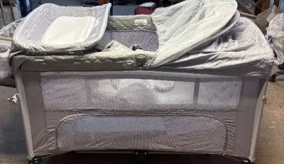 Baby pack n play