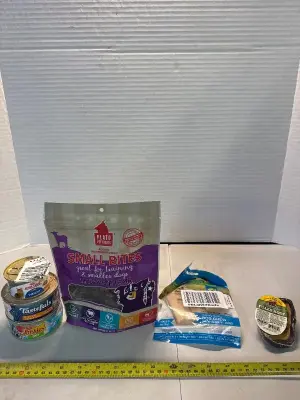 Dog treats cat food & filled hoof