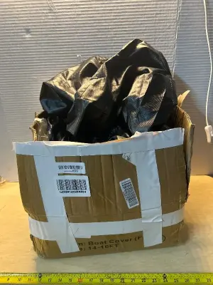 Boat cover (unchecked)